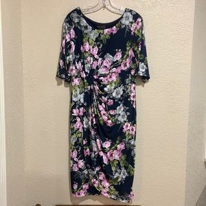 Connected Apparel Navy Floral Dress Size 16